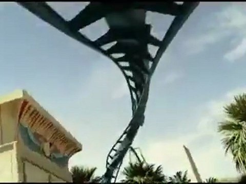 Publicité pharaonique pour OzIris au Parc Astérix