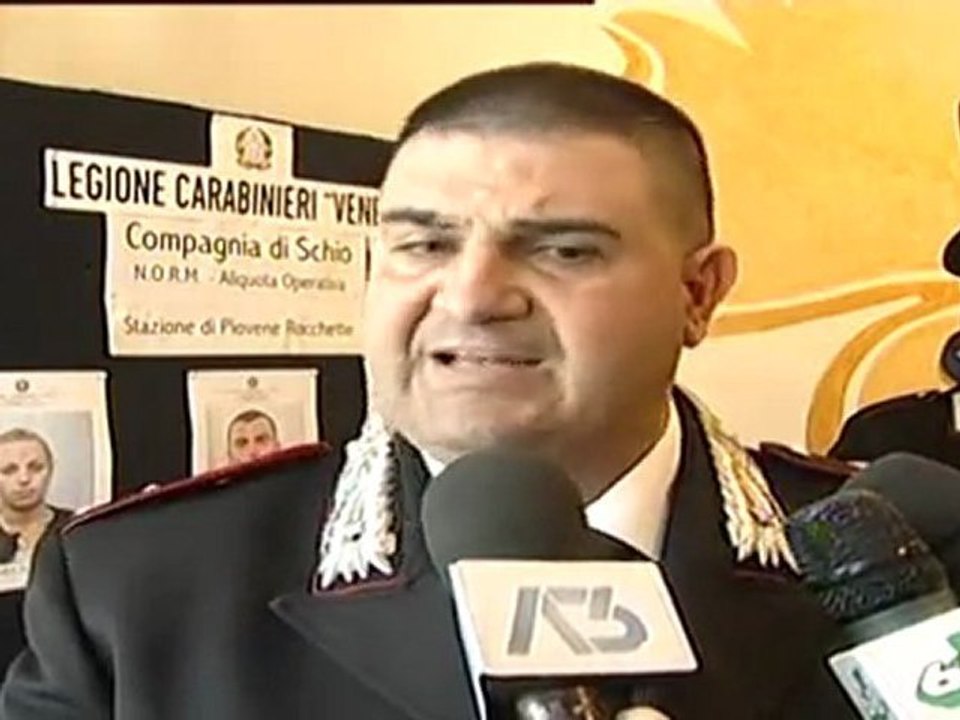 fermati i ladri acrobati