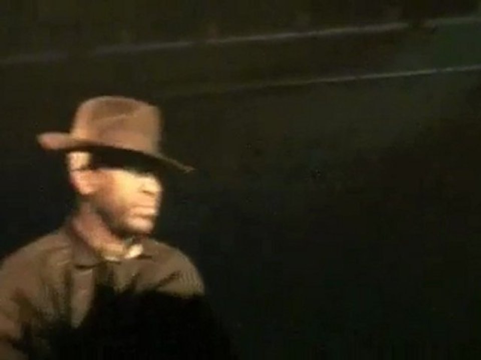 Eek-A-Mouse Live.