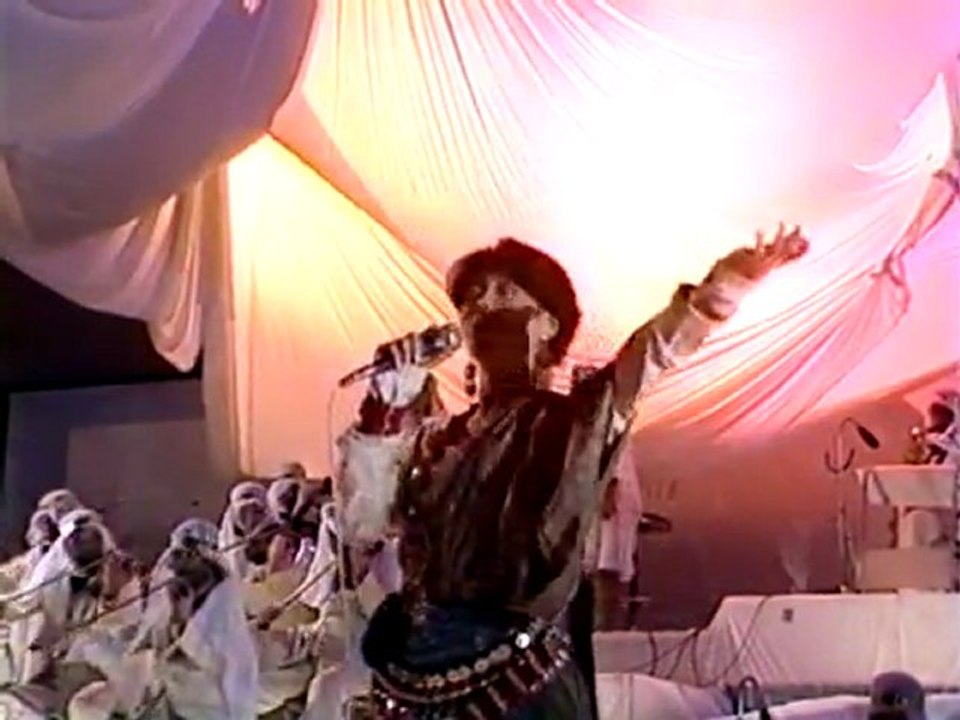 中森明菜　SAND BEIGE -砂漠へ