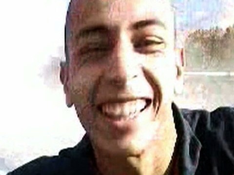 ZAPPING ACTU DU 22/03/2012 - Mohamed Merah : Les premières images du tueur présumé !