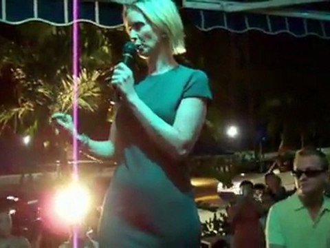 Kathy Bates Reveals Past Cancer Scare