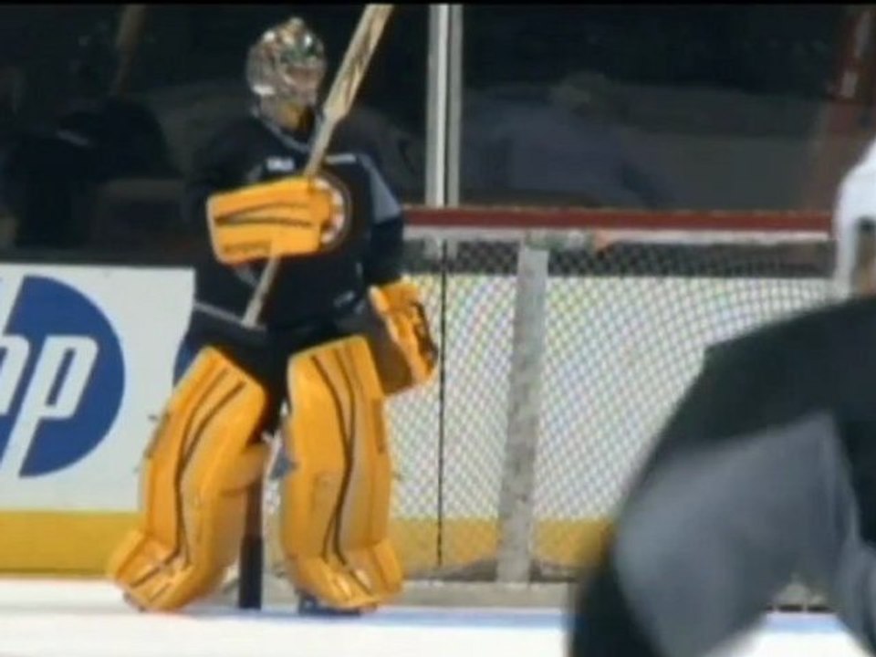 NHL - I Boston Bruins cercano gloria in trasferta