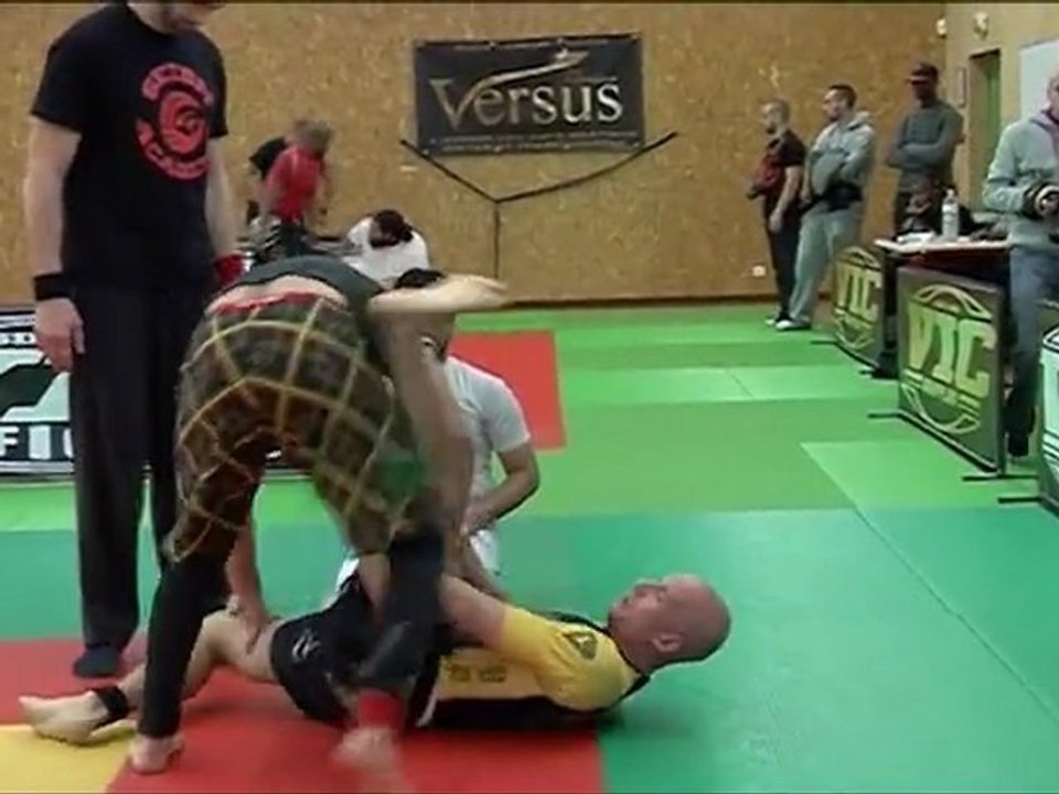 OSSAMA JABLATTE vs SEB STEIN - VIC TOUR 2012 Nord