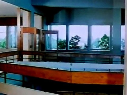 Aanai Oru Aalayam - Rajinikanth Chasing Elephant