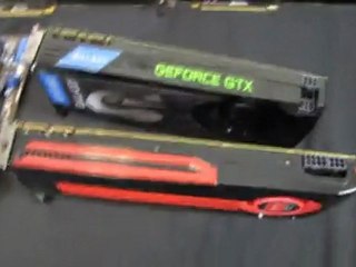 GTX 680 & Radeon HD 7970 Length & Physical Comparsion Linus Tech Tips