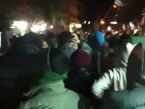 فري برس دمشق مظاهرة مسائية حاشدة على الشارع العام جوبر 22 3 2012