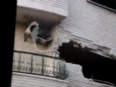 فري برس حماة المحتلة الدمار في أحد البيوت نتيجة القصف 22 3 2012 ج4