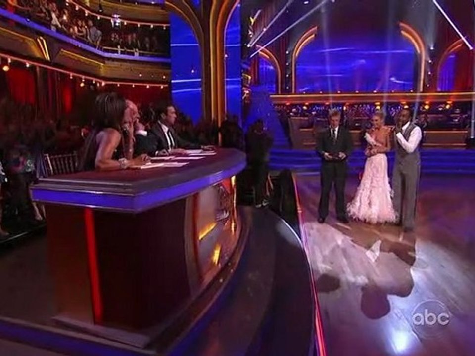 Jaleel White & Kym Johnson - Foxtrot