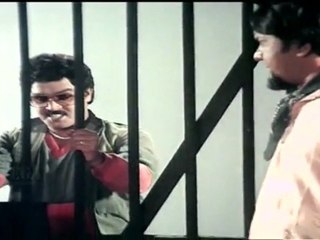 Nippulanti Manishi - Inspector Praises Sarath Babu