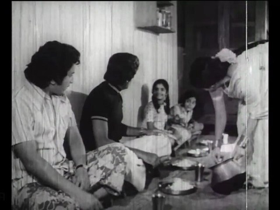 BOMMARILLU - Scene 1.mov