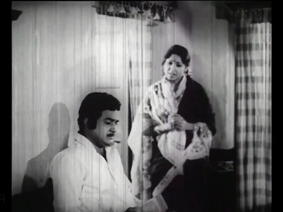 Bommarillu - Prabhakar Meets Shanthi