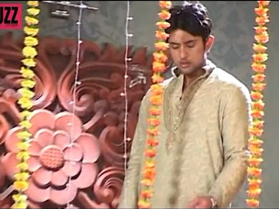 Khushi & Arnav's SILENT ROMANCE in Iss Pyaar Ko Kya Naam Doon 22nd March 2012