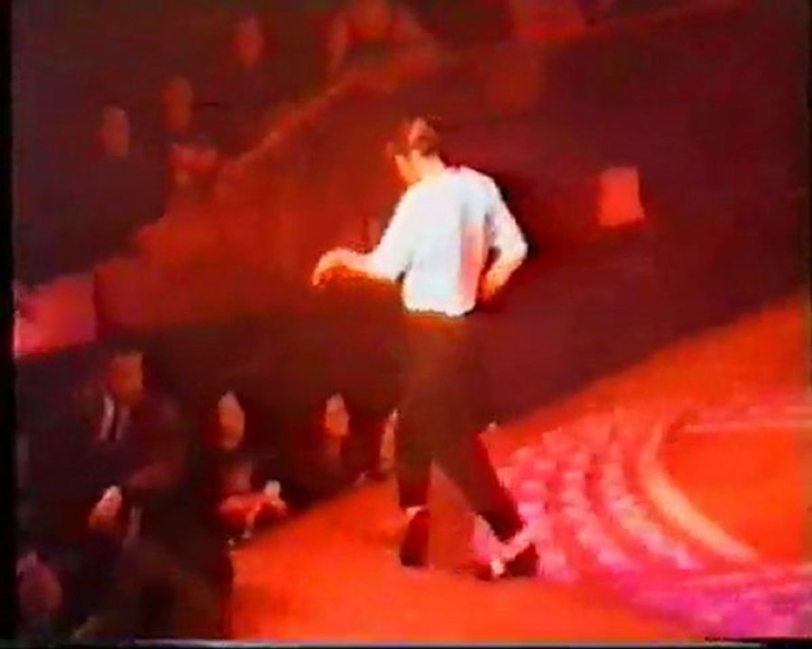 Suleman Mirza - Who Is It LIVE Performance (Early Years)