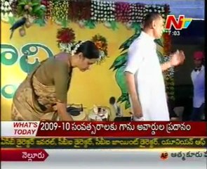 Governor Narasimhan  wishes people a happy 'Nandana Nama' Ugadi