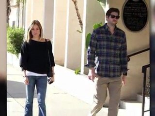 Descargar video: Kristin Cavallari May Have Second Child Right Away