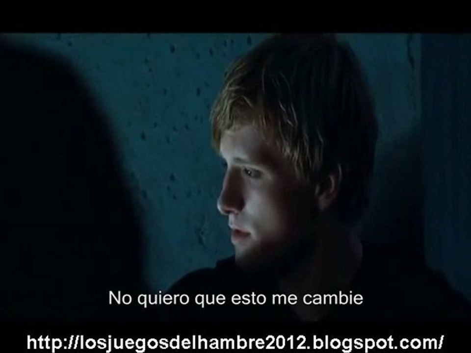 Los juegos del hambre Peeta y Katniss en la azotea subtitulos español