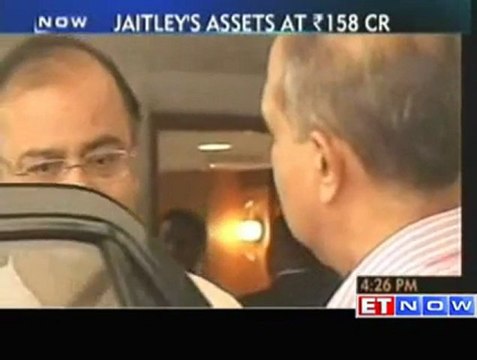 Arun Jaitley declares assets at Rs 158 cr