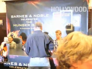 Liam Hemsworth signs autographs for Hunger Games fans