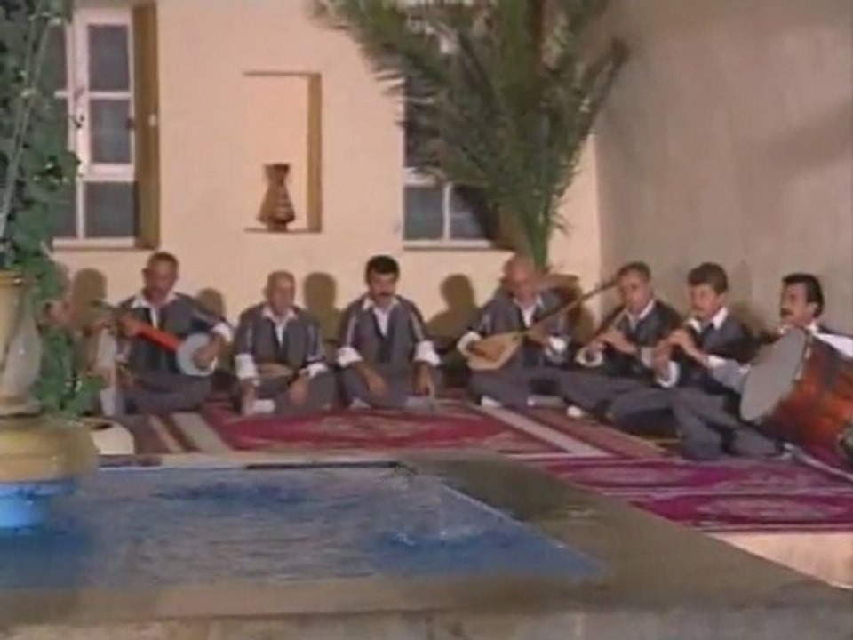 Kazancı Bedih ile Oğlu - Yüce Dağlar Yüce Olur