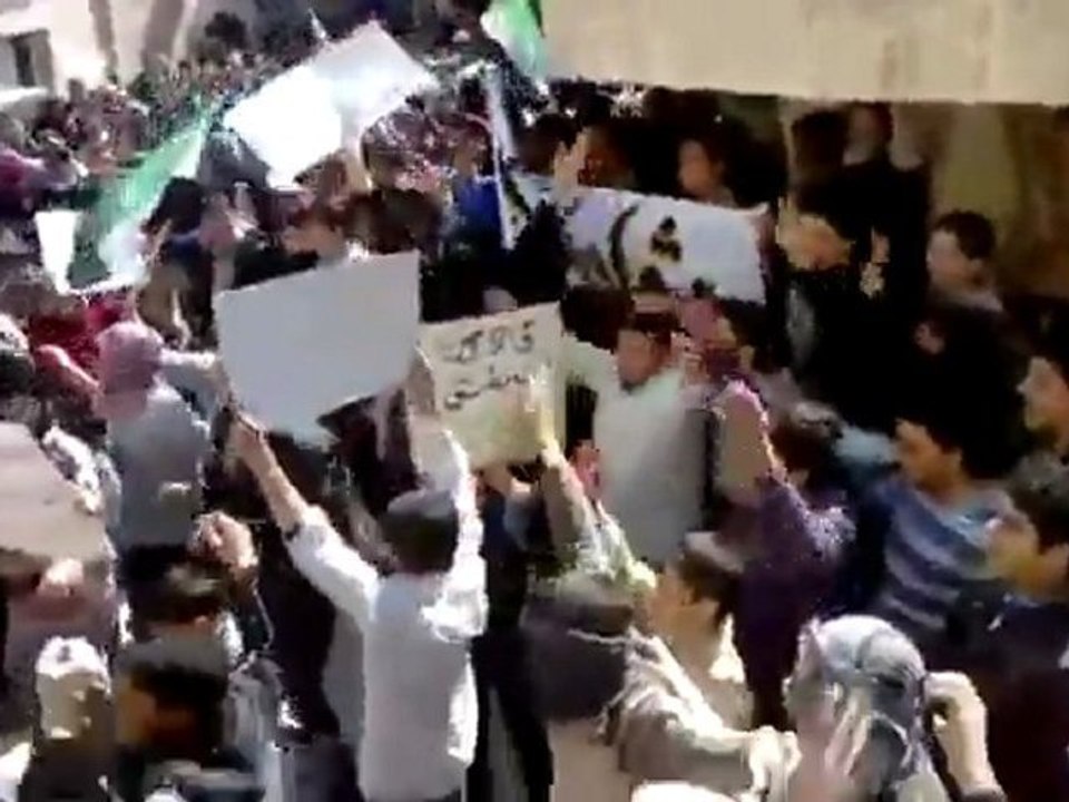 فري برس حلب مدينه الباب الجامع الكبير جمعه قادمون يادمشق 23 3 2012