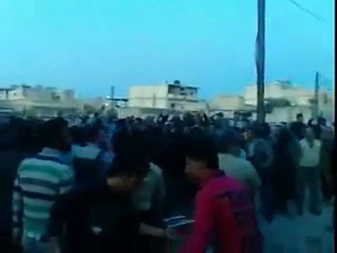 فري برس ريف حماه المحتل مظاهرة مدينة سلمية 23 3 2012 ج2