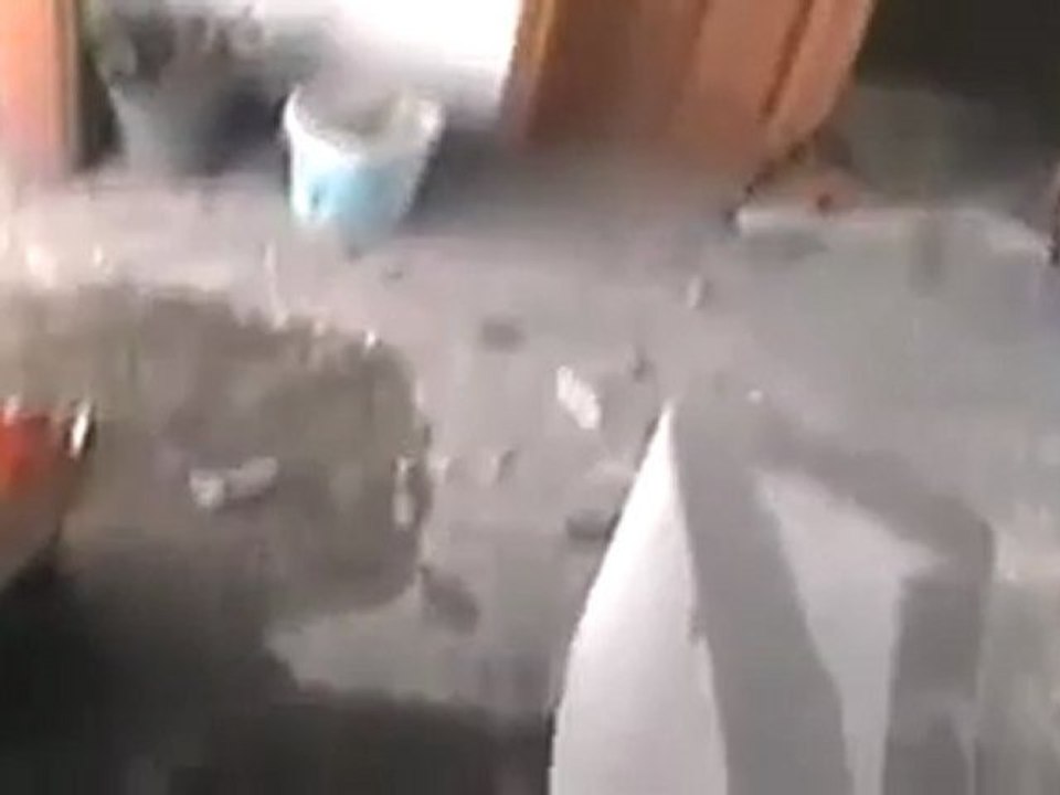 فري برس حمص القصير آثار الدمار على المنازل في القصير 23 3 2012 ج2