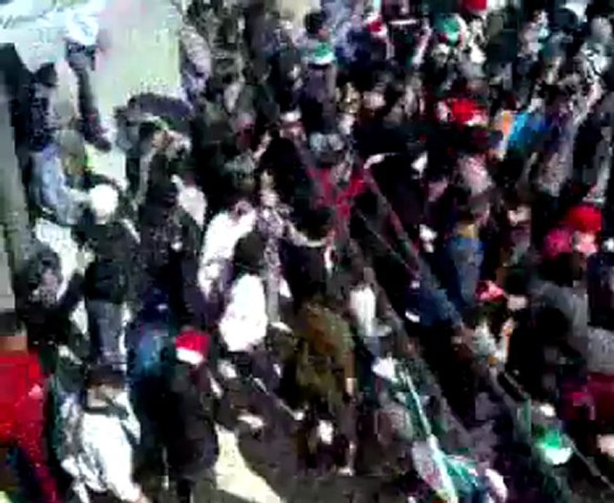 فري برس ريف دمشق عين منين مظاهرة جمعة قادمون يادمشق 23 3 2012 ج3