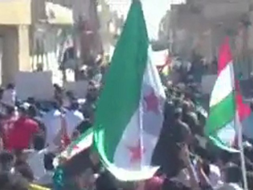 فري برس الحسكه عامودا ساقط يابشار بلبة عامودا جمعة قادمون دمشق 23 3 2012 ج4