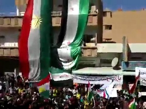 فري برس قامشلو حي الغربي مظاهرة رائعة لاحرار البلدة جمعة قادمون يا دمشق 23 03 2012 ج2