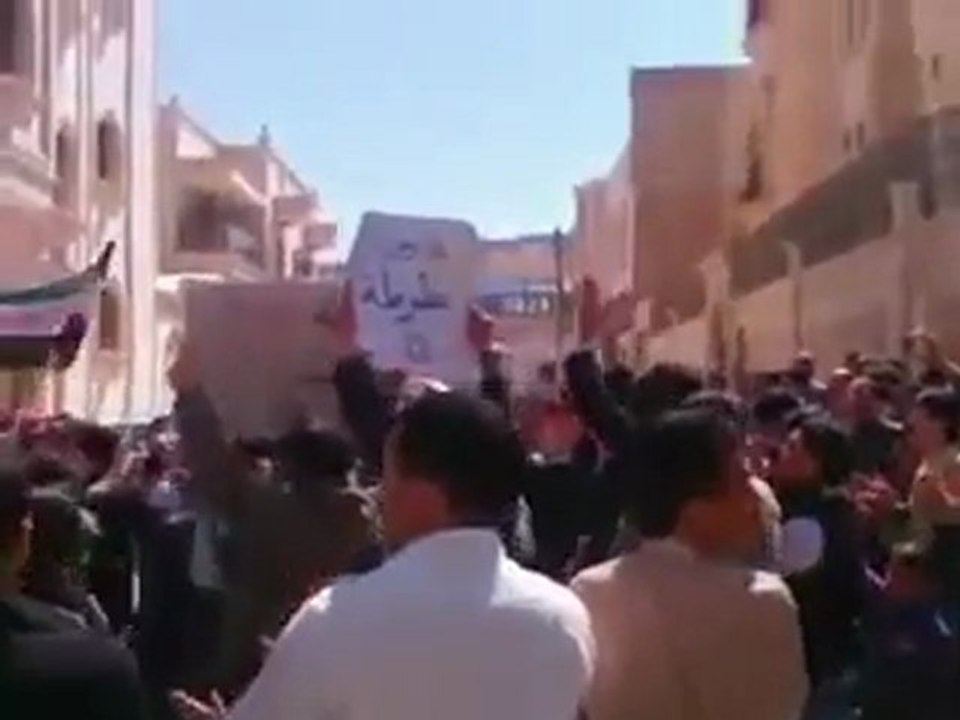 فري برس حلب الباب مظاهرة جامع فاطمة الزهراء 23 3 2012 ج2