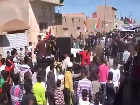 فري برس الحسكه احرار الدرباسية ـ جمعة قادمون يادمشق هام ورائع 23 3 2012 ج1