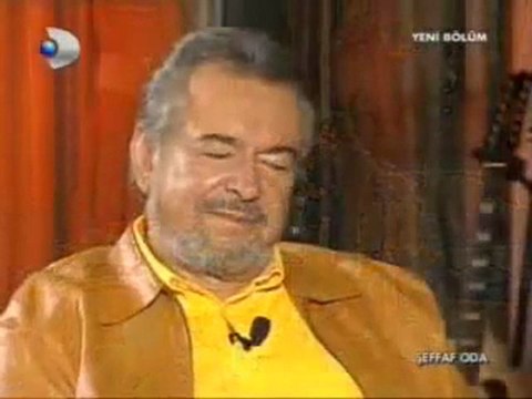 Tuba Büyüküstün & Emre Aydın - Şeffaf Oda -5