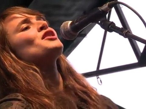 The Twilight Saga - Breaking Dawn - Part 1 - Tent City Premiere - B-Roll #I