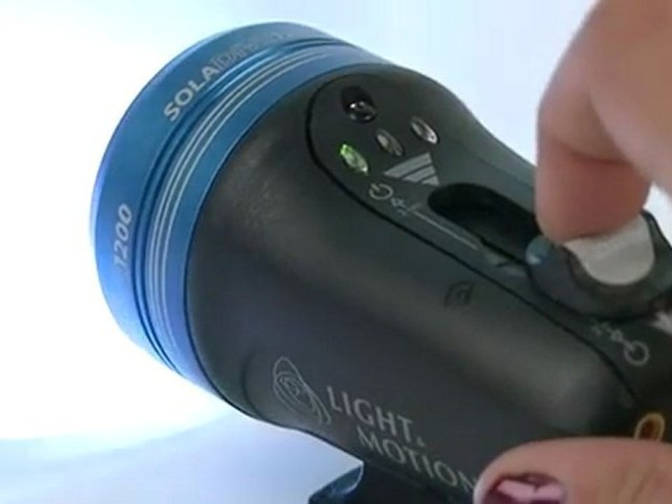 60 Second Scuba Lab Light & Motion Sola Dive 1200
