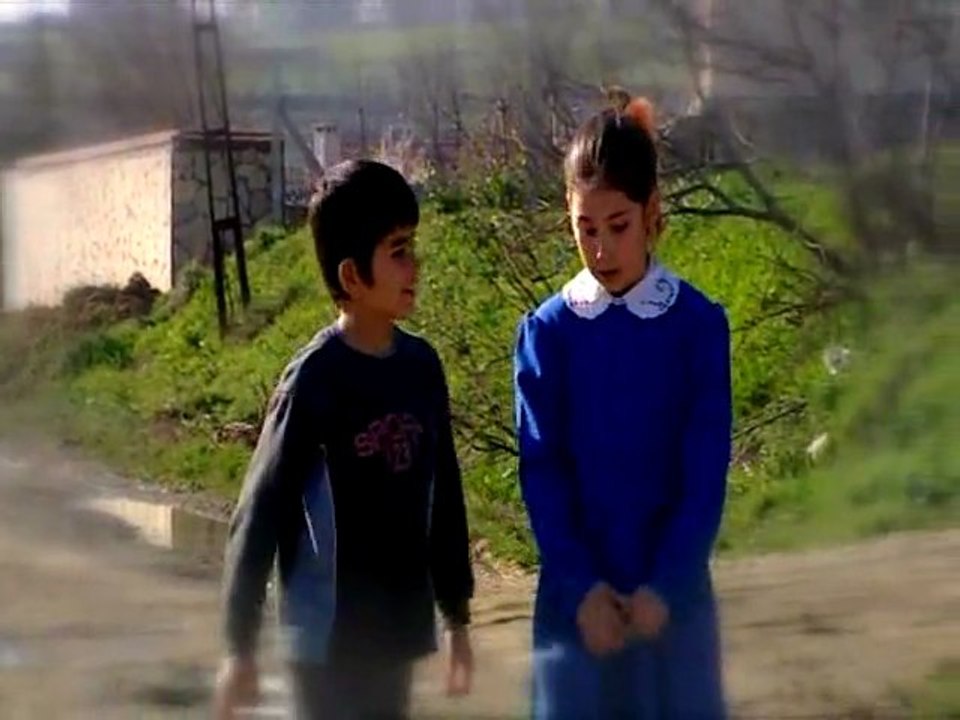 Taner Özdemir - Dağlar Girdi Aramıza