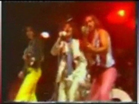 BIJELO DUGME - Ne spavaj mala moja muzika dok svira (1976)