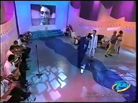 Müslüm gürses Mahsun kırmızıgül Sev yeter şarkısı düeti