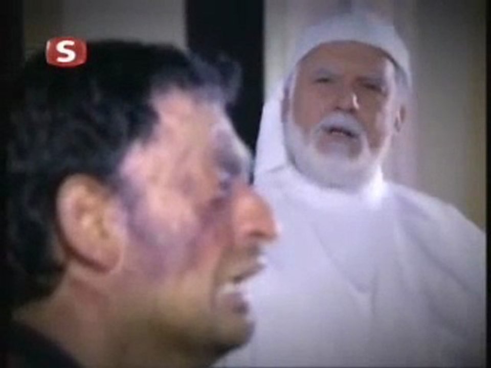 ALLAH A  SIGINAN CARESiZ KADIN-6