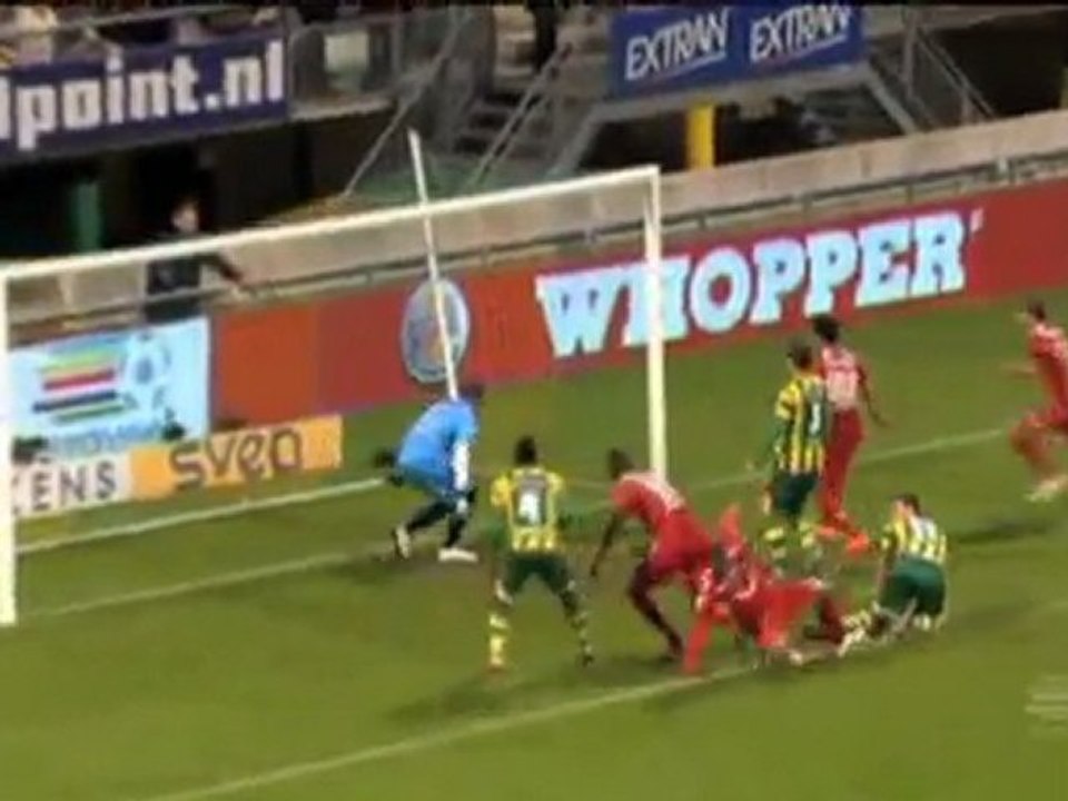 Twente kratzt an der Tabellenführung