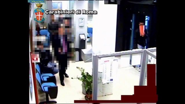Monterotondo (Roma) - Rapina in banca da 16 mila euro a Fonte Nuova tre arresti (24.03.12)