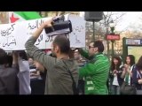 فري برس فدوى سليمان تصل لباريس وتوجه رسائلا في مظاهرة السوريين 24 3 2012