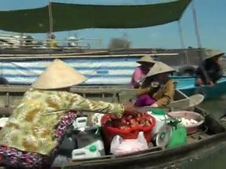 VIET-NAM CAN THO Marché flottant 23/02/2012