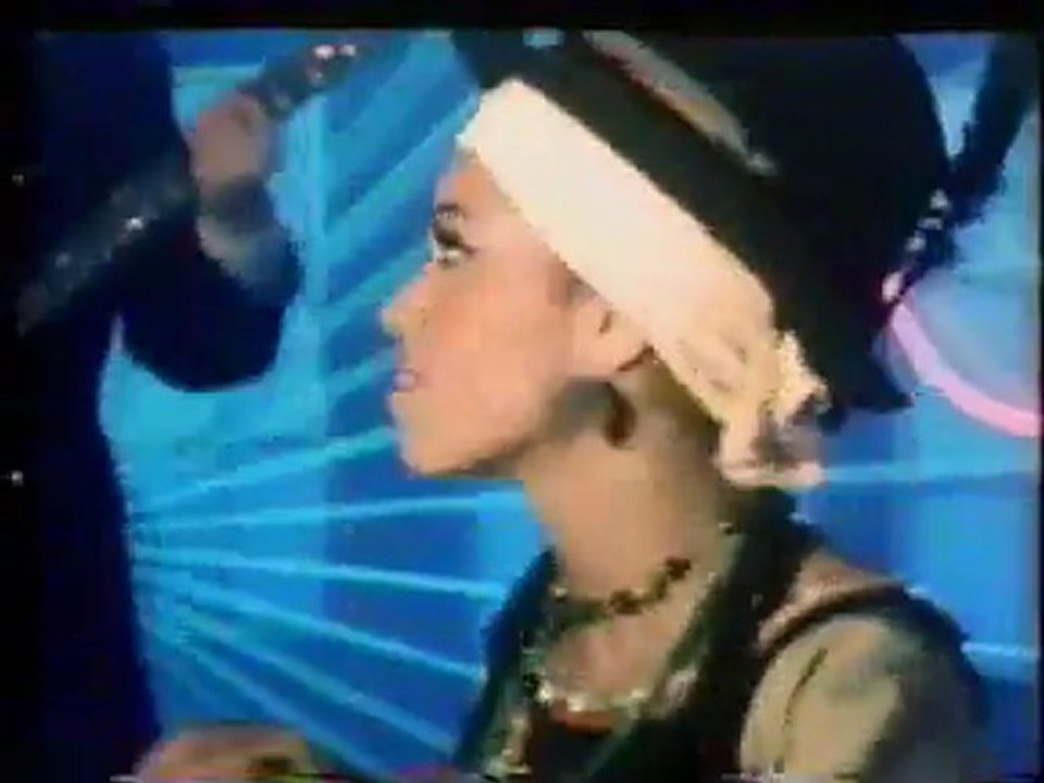 The Belle Stars - Sign Of The Times