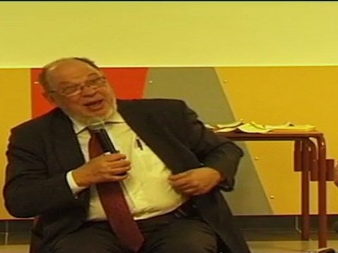 Extrait de la Conference-Débat de l'association PORTE VOIX avec Dominique BREILLAT