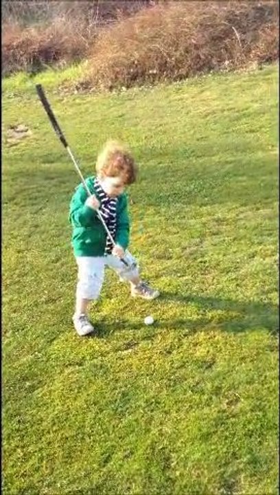 sacha s emet au golf 2