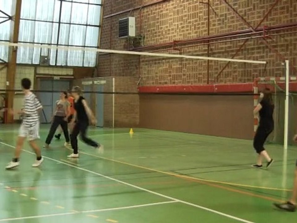 Reportage sur les actions menées pour le Téléthon au lycée d'Artois (2011)