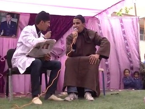 العيون الشرقية ثنائي المرح في سكيتش السوسي