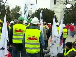 Protestas contra el aumento de la edad de jubilación en...