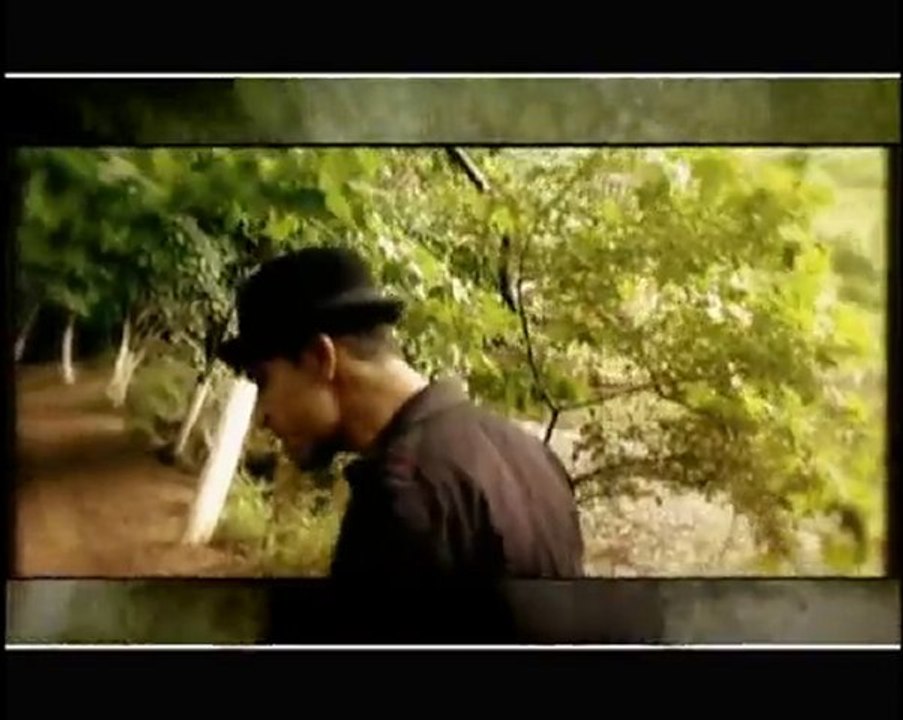 Mustafa Sandal - Var Mısın Yok Musun  ( ft.Elif Kaya )